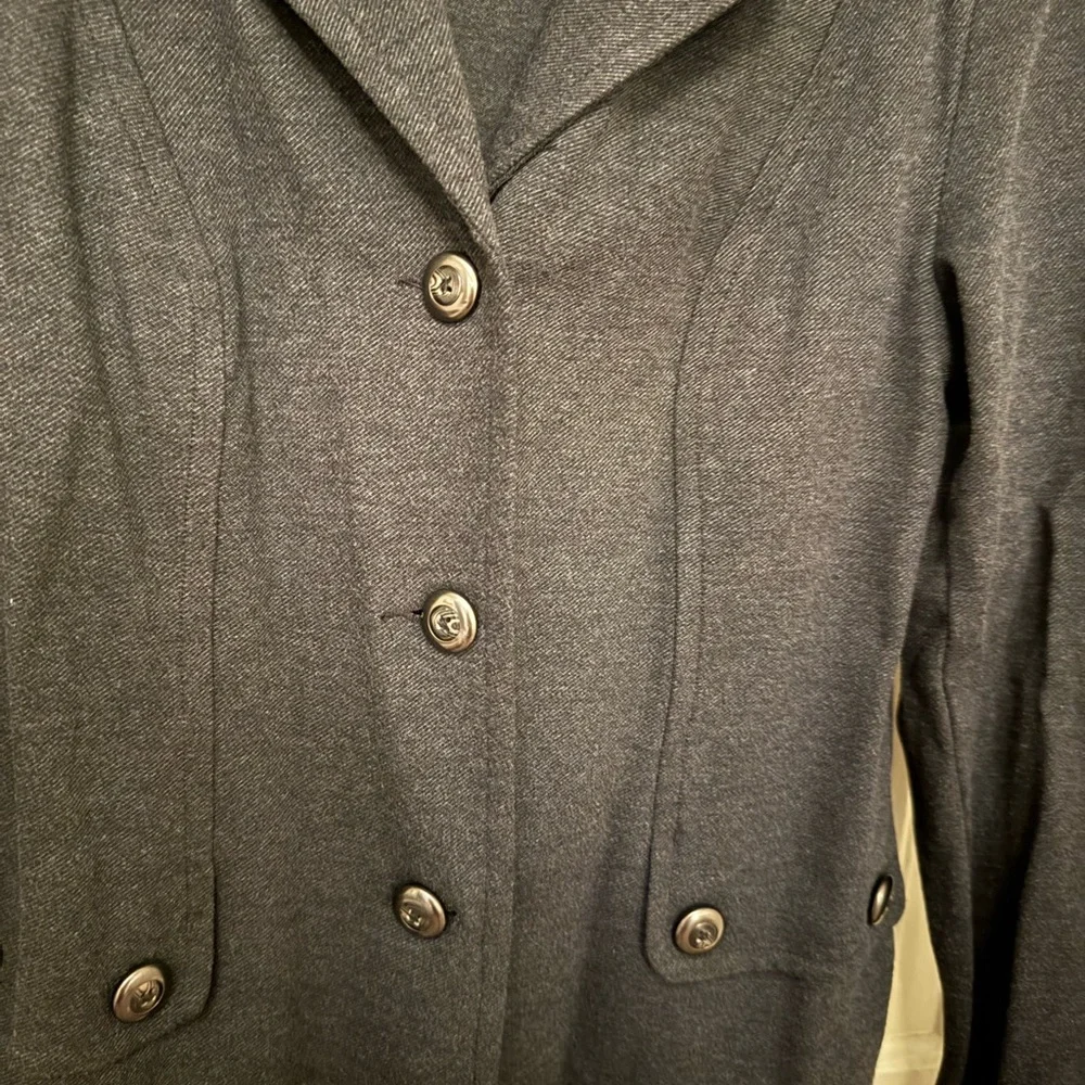 Cabi Women’s Black Tailored Button-Front Jacket - EUC - Picture 4 of 5